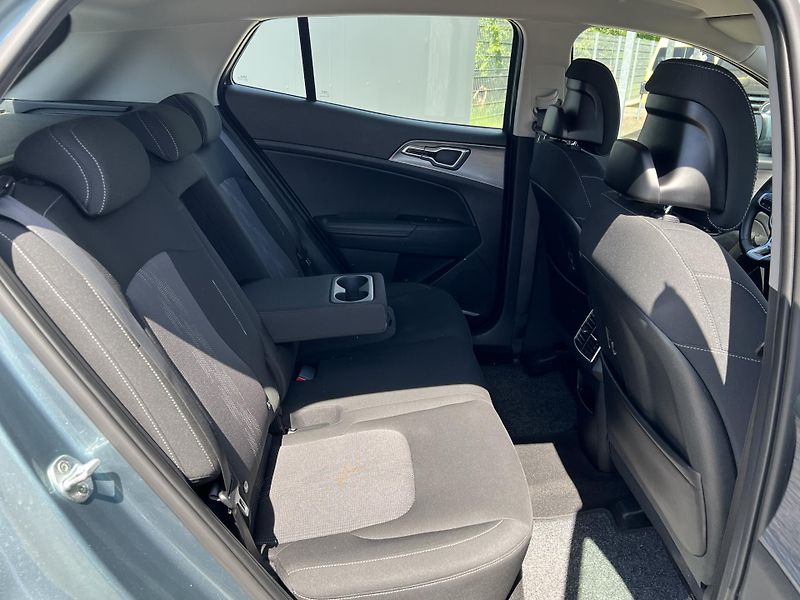 Kia Sportage (2023) 1.6TGDI*110kW*Exclusive - fotka 30 z 39