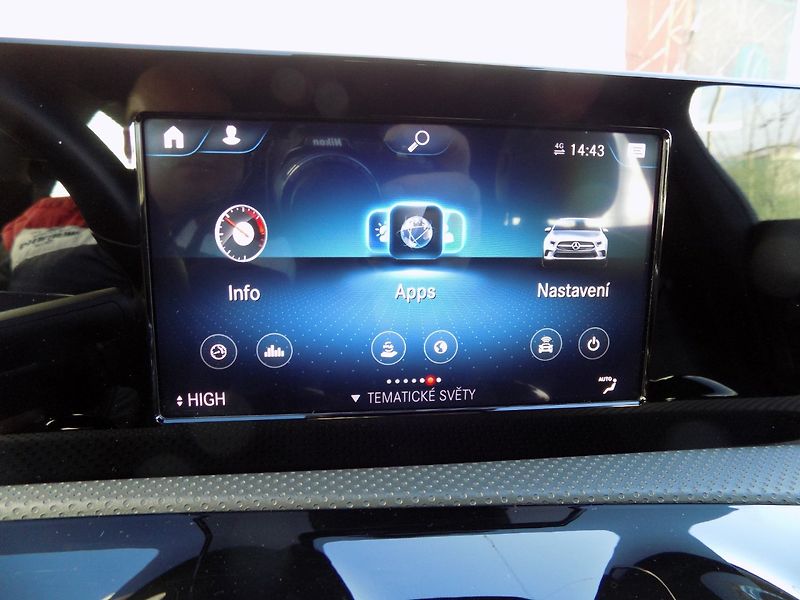 Mercedes-Benz CLA (2019) 200d/Full-Led/1.majitel/ - fotka 38 z 50