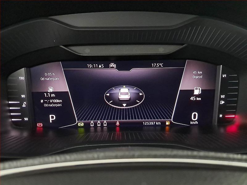 Škoda Karoq (2021) Style 1.5 TSI - fotka 11 z 16