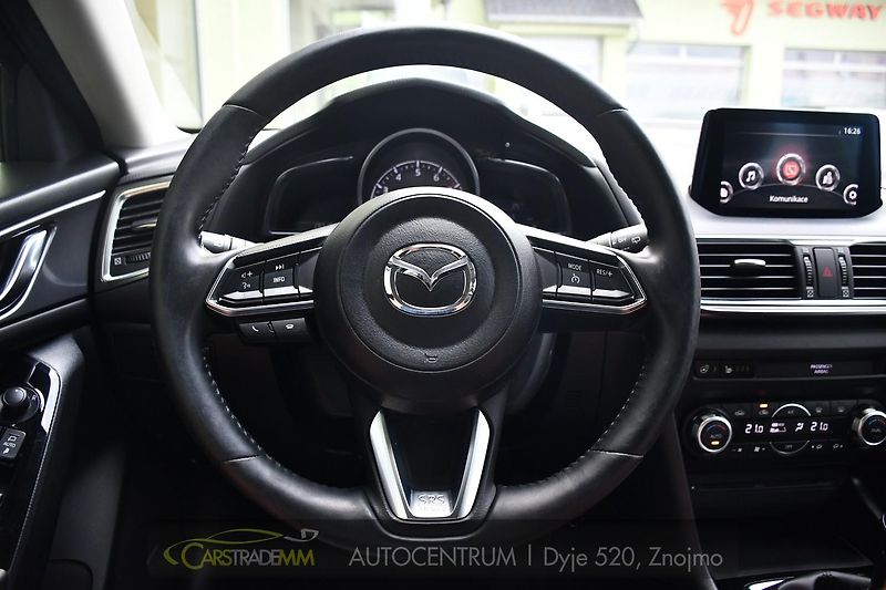 Mazda 3 2.0i G120 REVOLUTION HUD BOSE - fotka 27 z 52