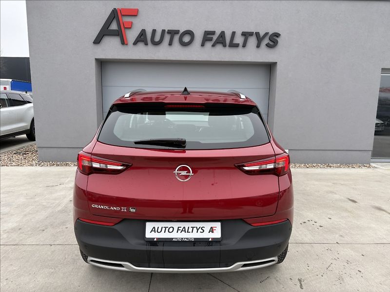 Opel Grandland X 1,2 96KW AUTOMAT CZ 1.MAJ - fotka 6 z 33