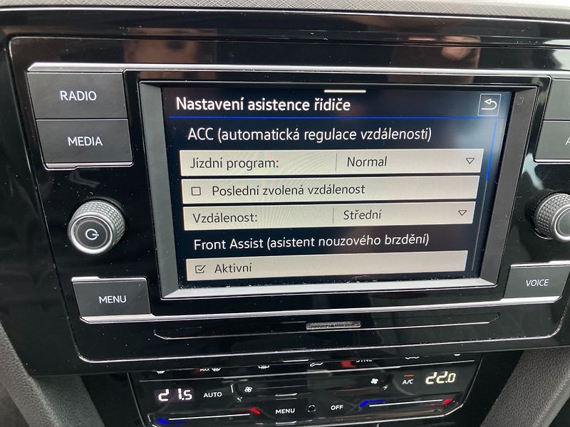 Volkswagen Passat Variant (2022) 1.5TSI 110kW DSG BUSINESS EVO - fotka 28 z 34