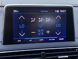 Peugeot 3008 (2021) 1.2 PT, ČR, AC, park.čidla - náhled 16