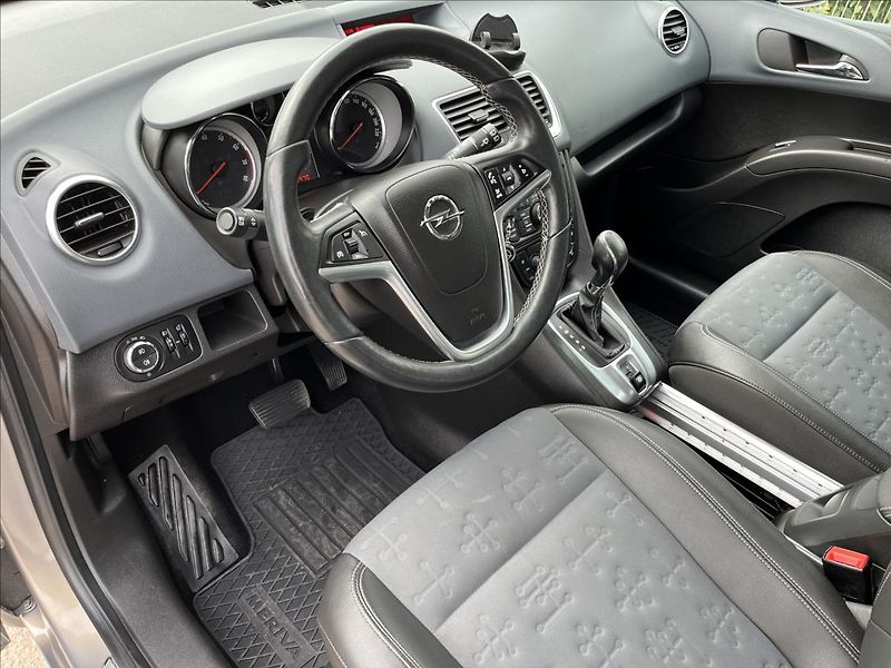 Opel Meriva 1,4 i 88KW AUTOMAT AC SERVIS - fotka 9 z 39