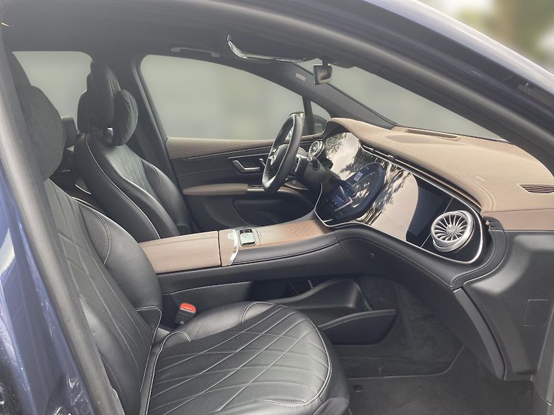 Mercedes-Benz EQS 580 4M SUV AMG Business - fotka 21 z 27