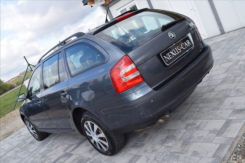 Škoda Octavia 2,0 TDi 103kw 4x4 2 SADY KOL - fotka 10 z 36