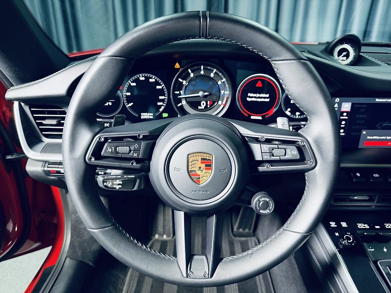 Porsche 911 (2020) CARRERA*4S*CZ*REZERVACE* - fotka 27 z 42