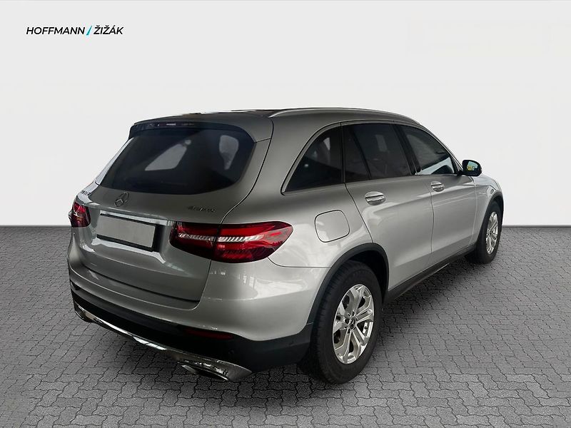 Mercedes-Benz GLC 220d 4Matic - fotka 4 z 11