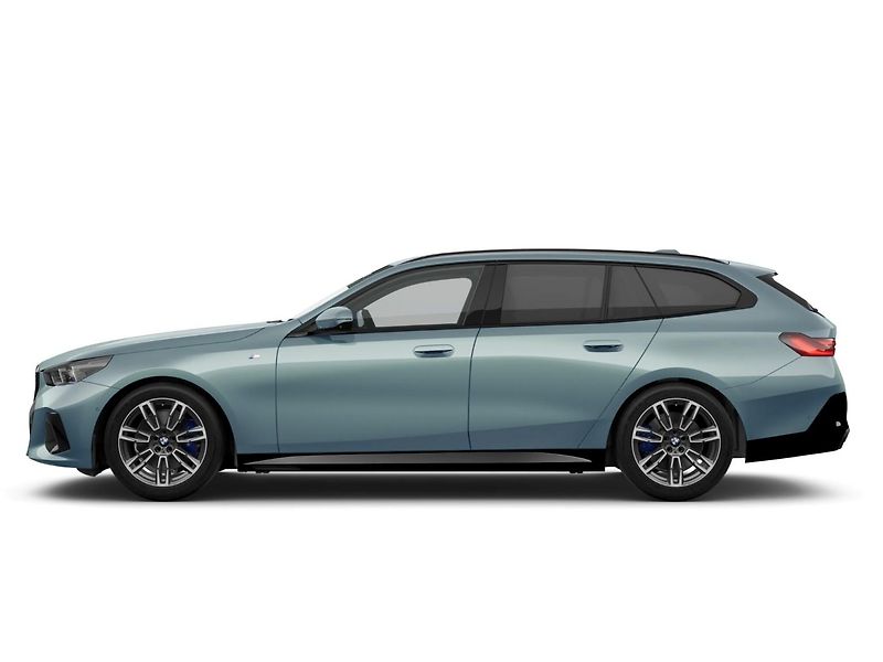 BMW Řada 5 520d xDrive Touring M-Sport - fotka 3 z 7