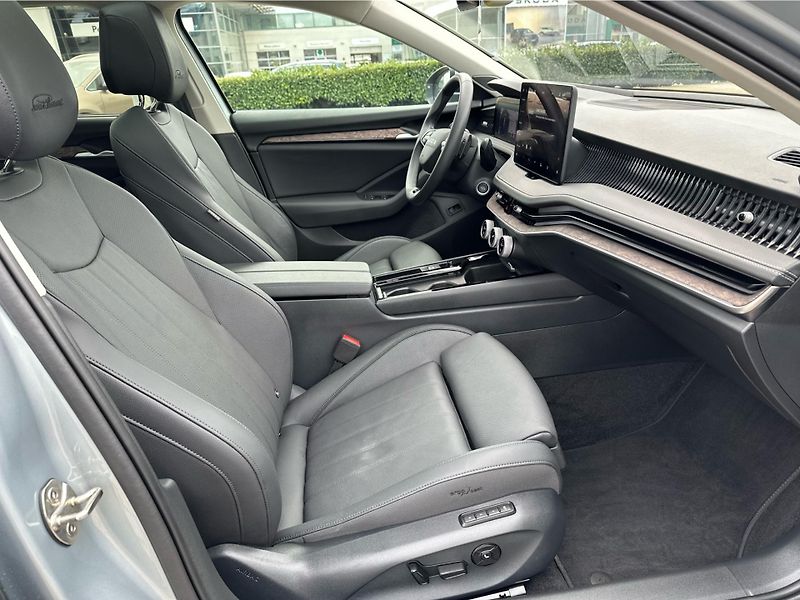 Škoda Superb 2,0 TDI / 142 kW 4x4 L&K, Tažn - fotka 26 z 26