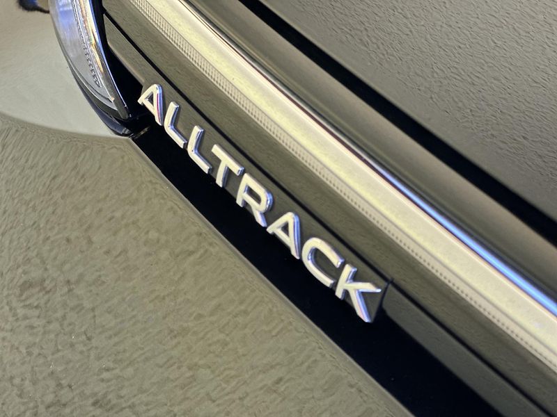 Volkswagen Golf (2022) ALLTRACK 2.0TDI/147kW *H&K* - fotka 43 z 47