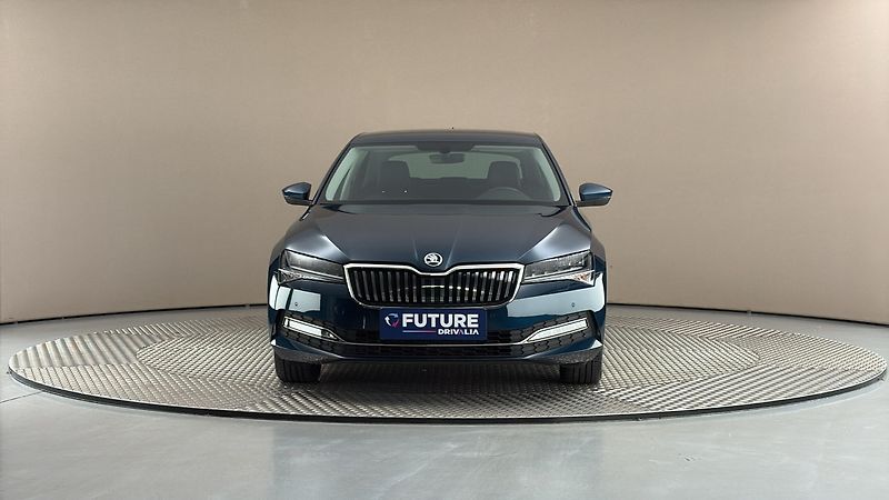 Škoda Superb 2.0 TSI DSG Style - fotka 3 z 28