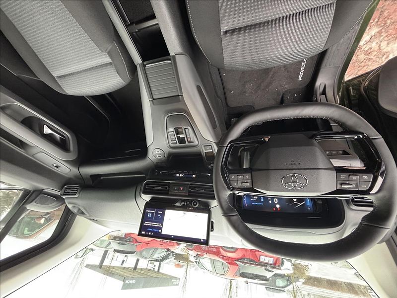 Toyota ProAce City Verso 1,5   VIP - fotka 11 z 12