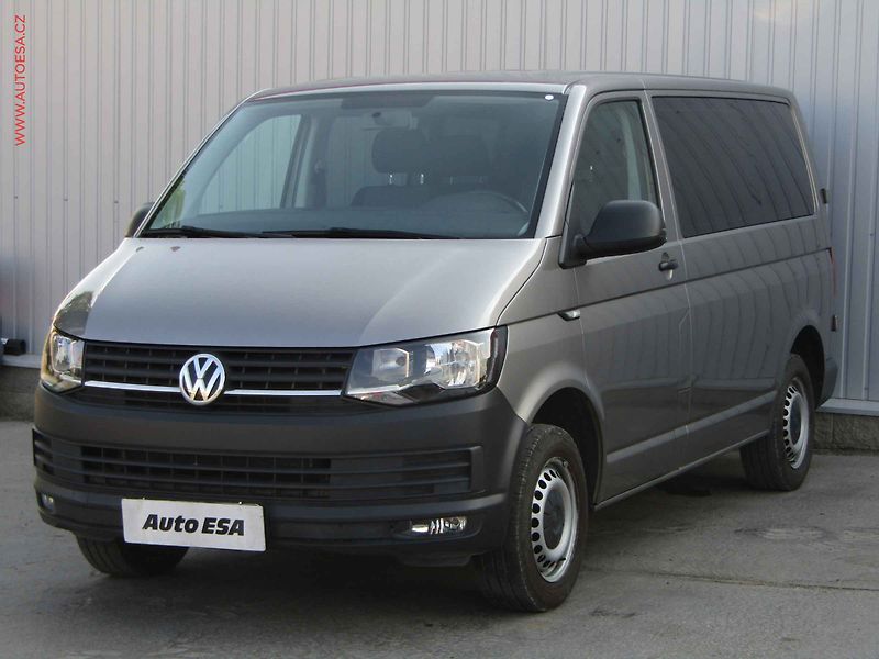 Volkswagen Transporter (2018) 2.0TDi 8míst, 2.maj,ČR - fotka 3 z 21