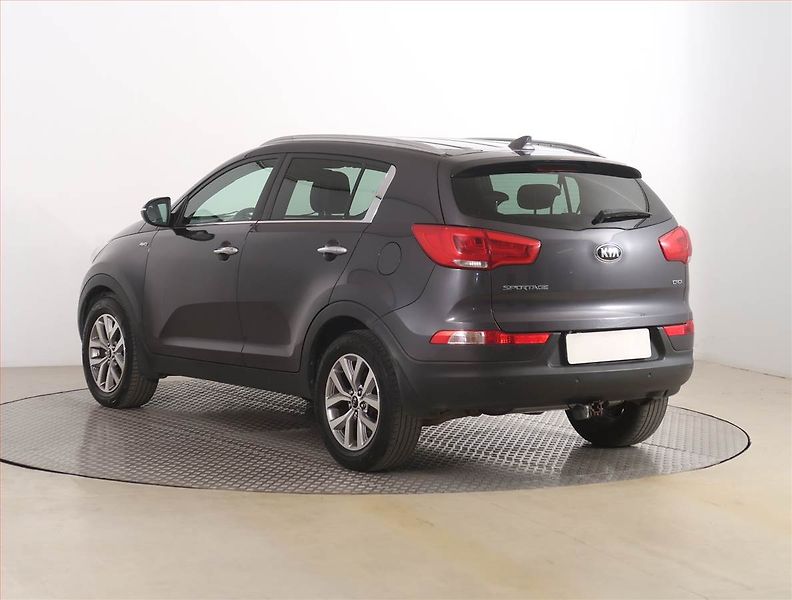 Kia Sportage (2015) Premium 2.0 CRDi, 4X4 - fotka 4 z 19