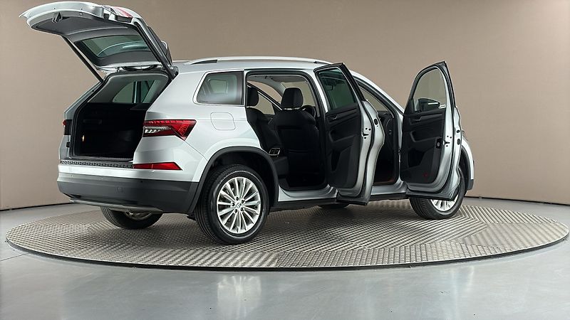 Škoda Kodiaq 2.0 TDI DSG 4x4 Style - fotka 6 z 28