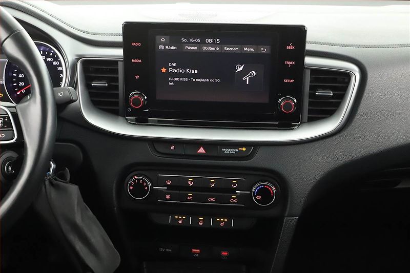 Kia Ceed (2023) Spin 1.0 T-GDI, SPIN, DPH - fotka 10 z 14
