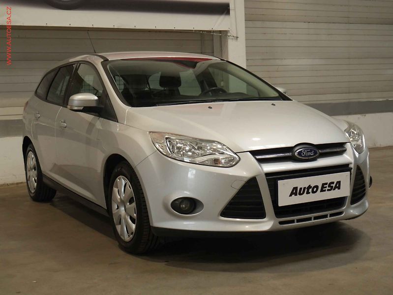 Ford Focus (2013) 1.6 TDi, AC, temp, tažné - fotografie inzerátu