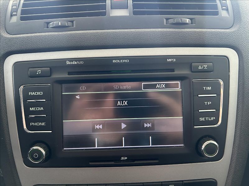 Škoda Octavia 1,6   MPI,LPG,KŮŽE - fotka 16 z 24