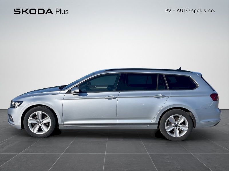 Volkswagen Passat (2023) 2.0 TDI 110 kW DSG ConceptLine - fotka 3 z 33