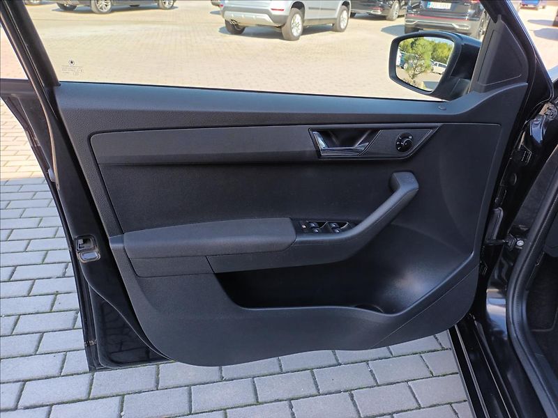 Škoda Fabia 1,0 TSI,81KW,DSG,STYLE,TAŽNÉ, - fotka 15 z 46