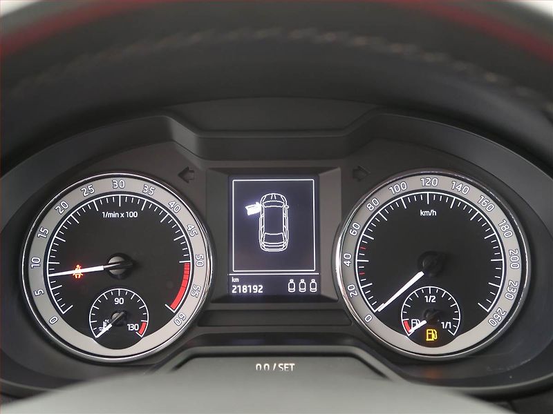 Škoda Octavia (2019) 2.0 TDI, Automat, Serv.kniha - fotka 11 z 18