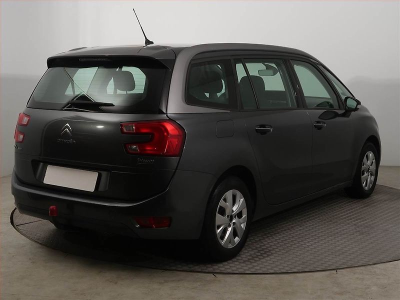 Citroën C4 Picasso (2016) 1.6 BlueHDi, 7 míst - fotka 5 z 15
