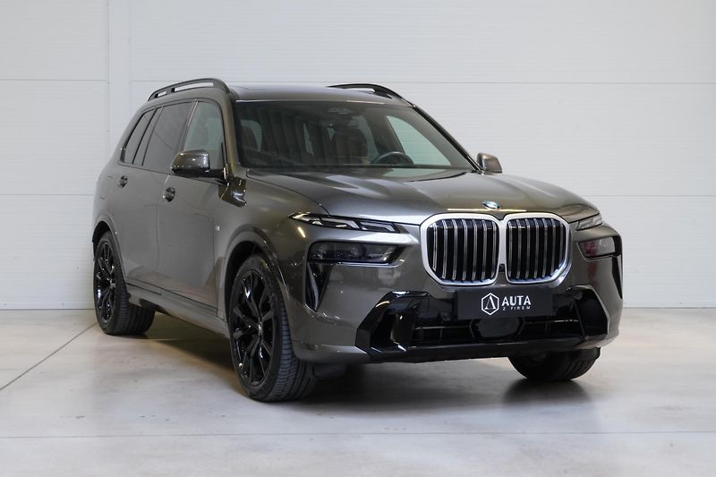 BMW X7 Xdrive40d,ČR,DPH,NZ.TOP,Tažné - fotka 3 z 45