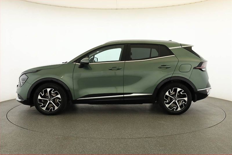 Kia Sportage (2022) 1.6 T-GDI - fotka 3 z 21