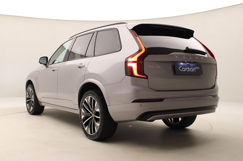 Volvo XC90 (2026) T8 AWD Plug-in DARK PLUS 7m - fotka 10 z 78