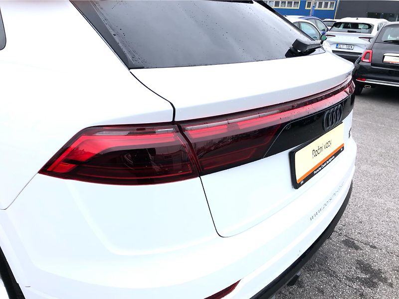 Audi Q8 3,0 - fotka 25 z 30