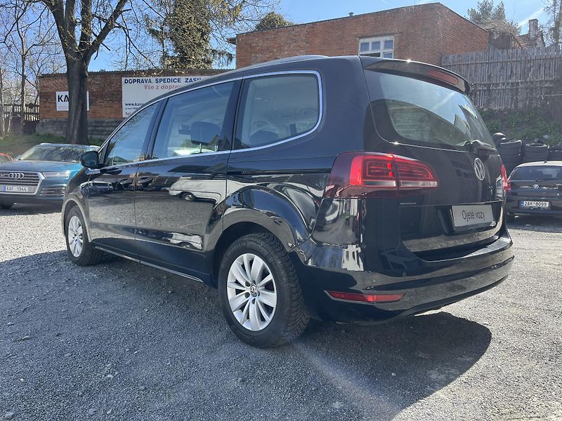 Volkswagen Sharan (2016) 2,0TDi 110Kw 4x4,TAŽNÉ,AKCE  - fotka 7 z 17