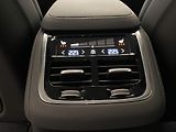 Volvo XC90 T8 AWD RECHARGE CORE AUT CZ 7m - náhled 32