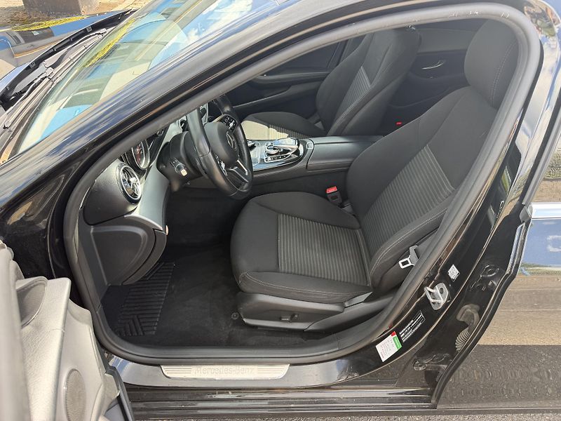 Mercedes-Benz Třídy E Kombi 220D 143kW 4MATIC  - fotka 15 z 21