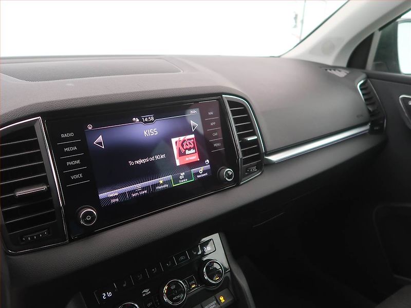 Škoda Karoq (2021) Style 2.0 TDI, Automat, ČR - fotka 12 z 17