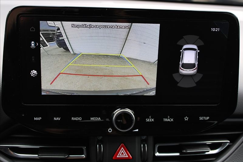 Hyundai i30 1,5 CVVT  ČR,1MAJ,ZÁRUKA,STYLE - fotka 13 z 32
