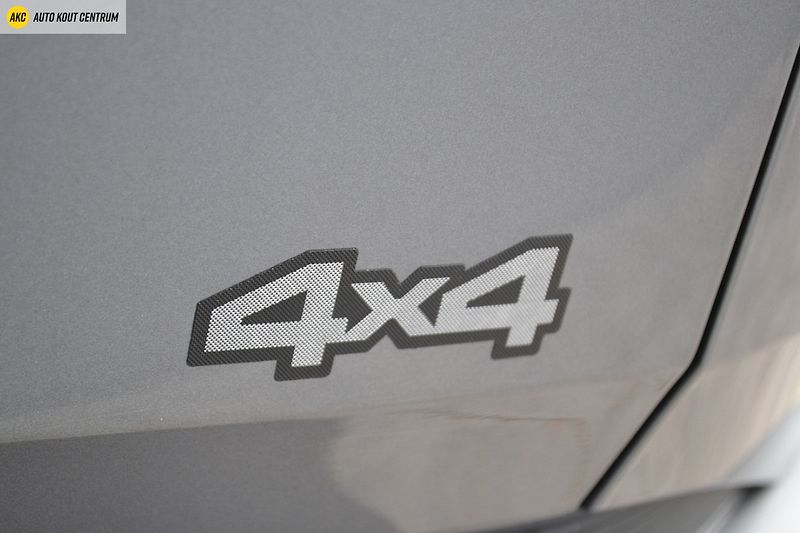 Dacia Duster EXTREME TCE 130 4x4 - fotka 18 z 55