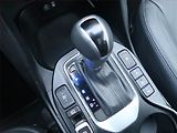 Hyundai Santa Fe (2018) Executive 2.2 CRDi Blue, 4X4 - náhled 12