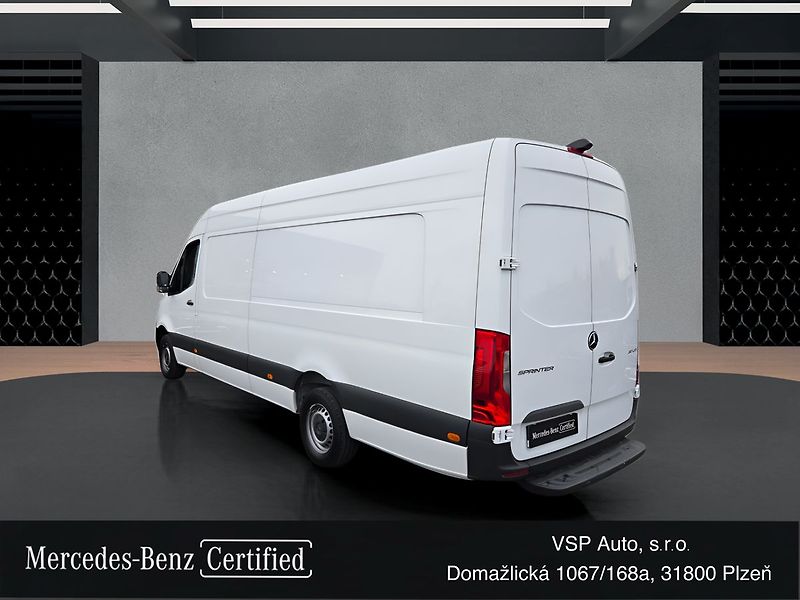 Mercedes-Benz Sprinter 317 CDI/XL - fotka 3 z 23
