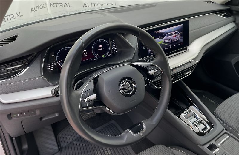 Škoda Octavia 1,5 TSi G-tec,DSG,STYLE - fotka 12 z 26
