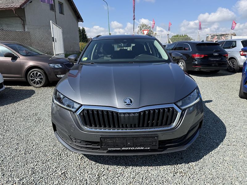 Škoda Octavia 2.0 TDI DSG AMBITION ACC - fotka 2 z 13