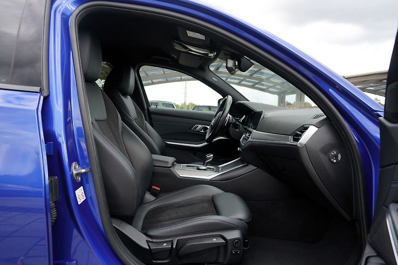 BMW Řada 3 320d xDrive Mpaket/Lasery/kůže - fotka 30 z 49