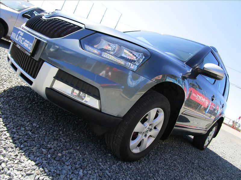 Škoda Yeti 2.0TDi Ambition, Panorama, aut - fotka 8 z 69