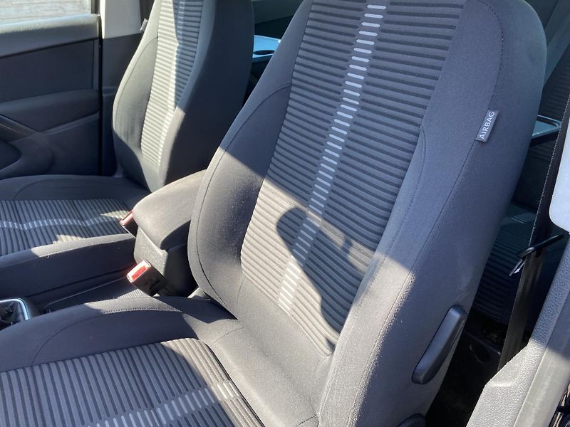 Volkswagen Tiguan 2.0TDi 4x4 135PS GOAL PĚKNÝ!!! - fotka 96 z 166