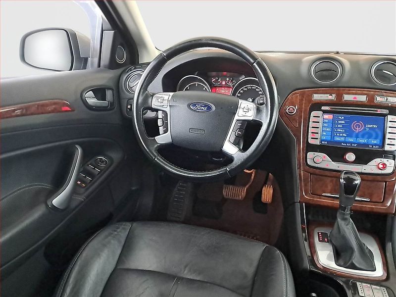 Ford Mondeo (2007) 2.0 TDCi, Automat, po STK - fotka 7 z 19