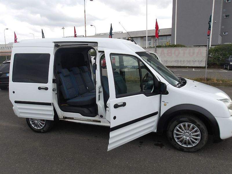Ford Transit Connect 1,8TDCi L1H2 ČR NAJ.179000km ! - fotka 14 z 33
