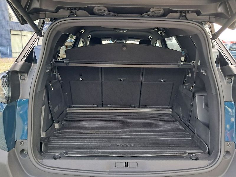 Peugeot 5008 5008 ALLURE PACK BlueHDi 130 S - fotka 5 z 16