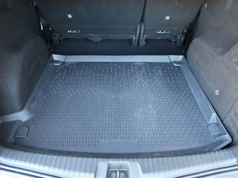 Dacia Jogger (2023) 1.0 TCe, Serv.kniha, Navi - fotka 13 z 17