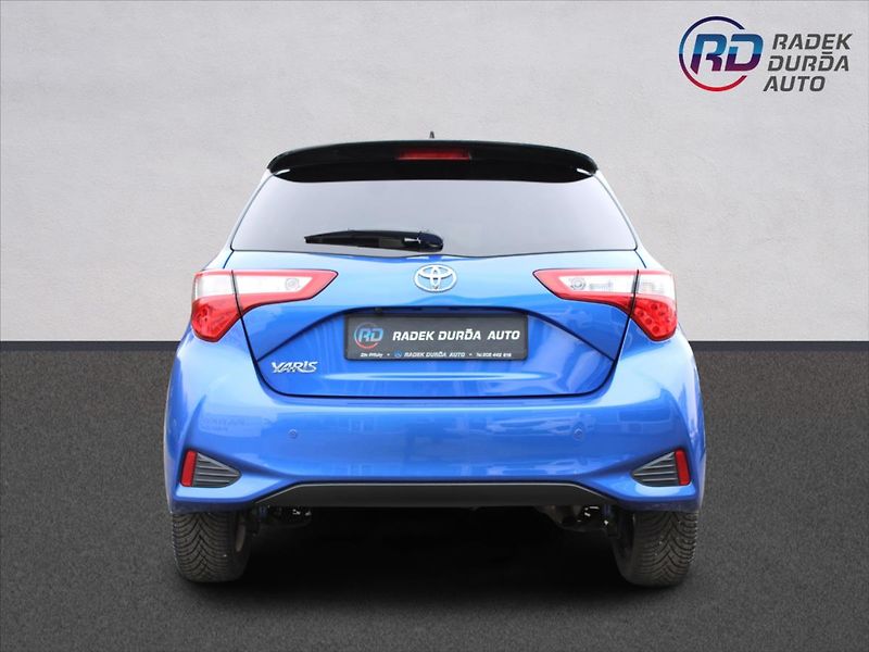 Toyota Yaris 1,5 VVT-i  ČR,A/T,SELECTION - fotka 6 z 29