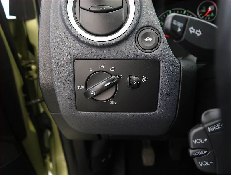 Ford Fusion (2007) 1.4, po STK, v provozu - fotka 14 z 16